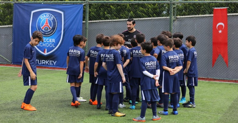 paris saint germain akademi